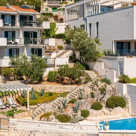 Semesterbostad Beautiful In With House Sea View